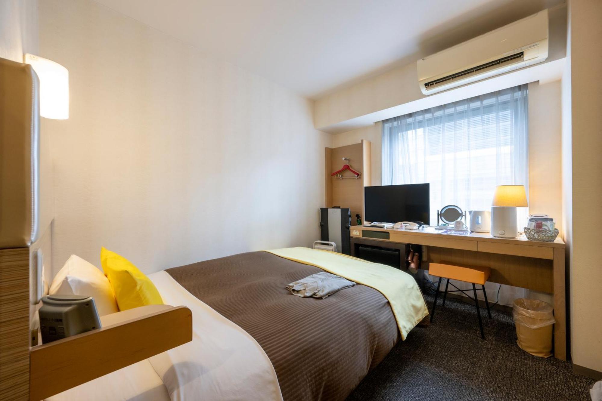 Hotel 1-2-3 Такасаки Экстерьер фото